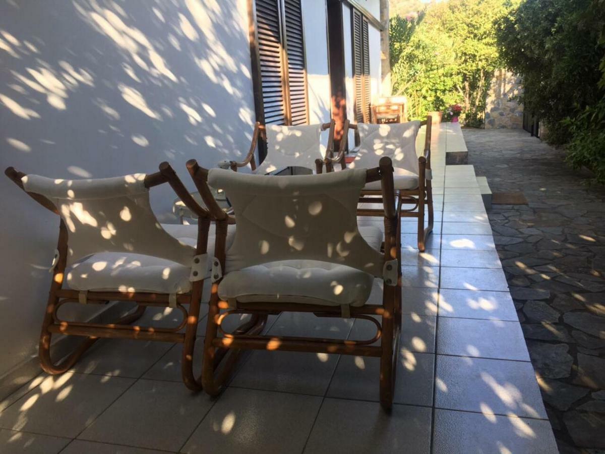 Eratous Seaside House Villa Agii Dimitrios ke Panteleimon Eksteriør bilde